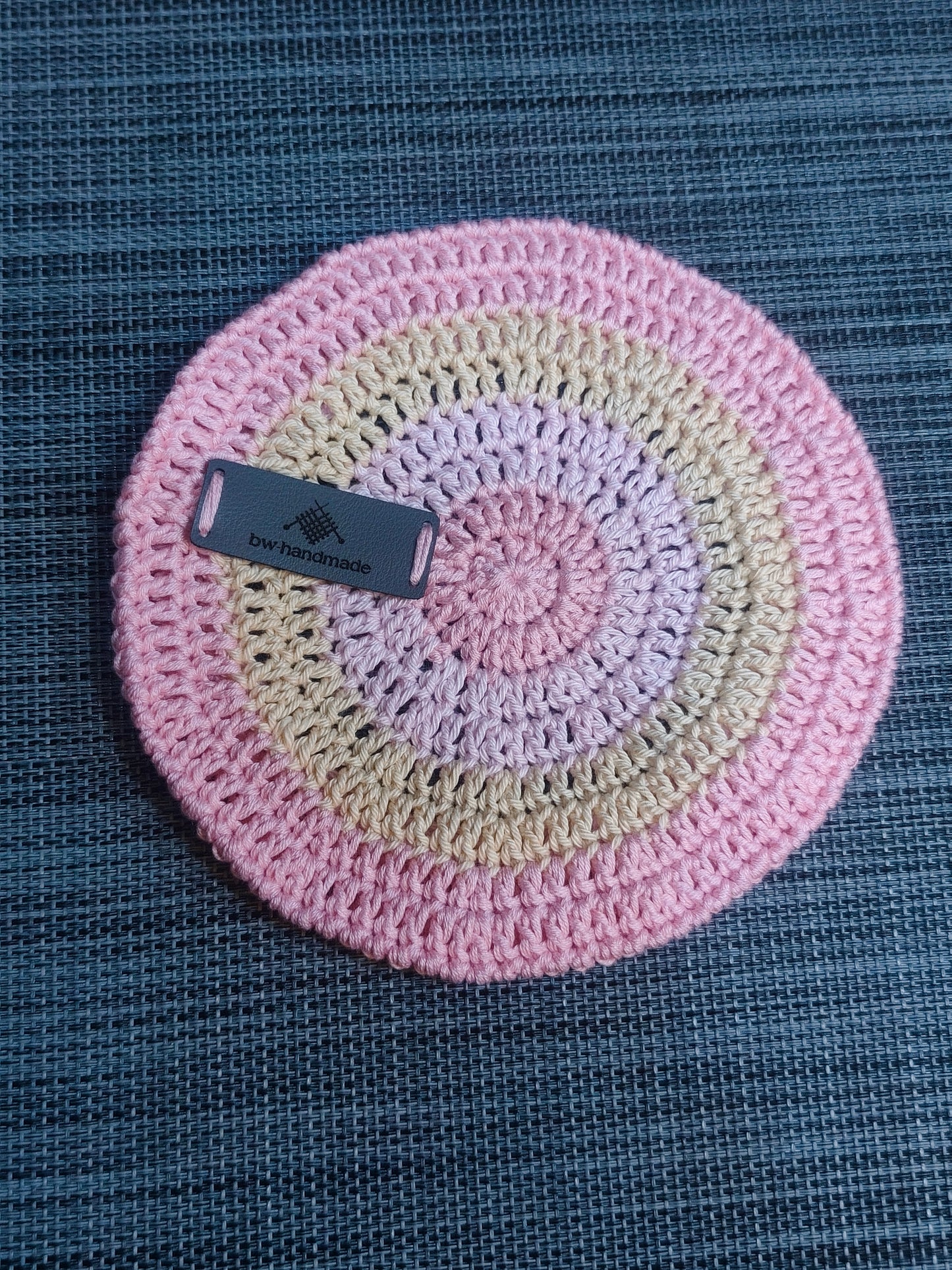 Gehäkeltes Frisbee in Pink und Rosa – handgemacht aus 100% Baumwolle