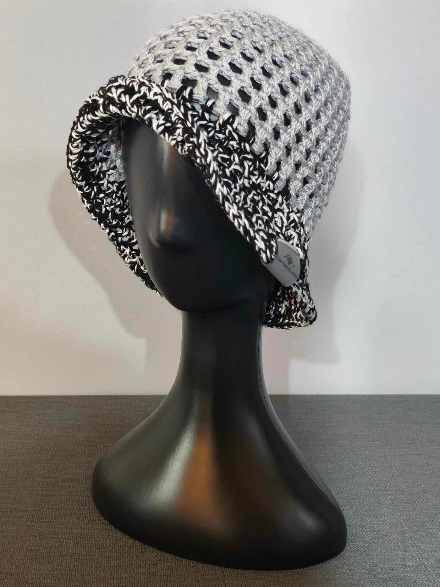 bw-handmade – Galerie Unikat – Mützen 🧢